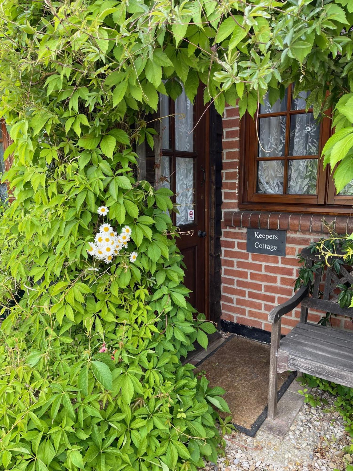 Keepers Cottage Уул Екстериор снимка